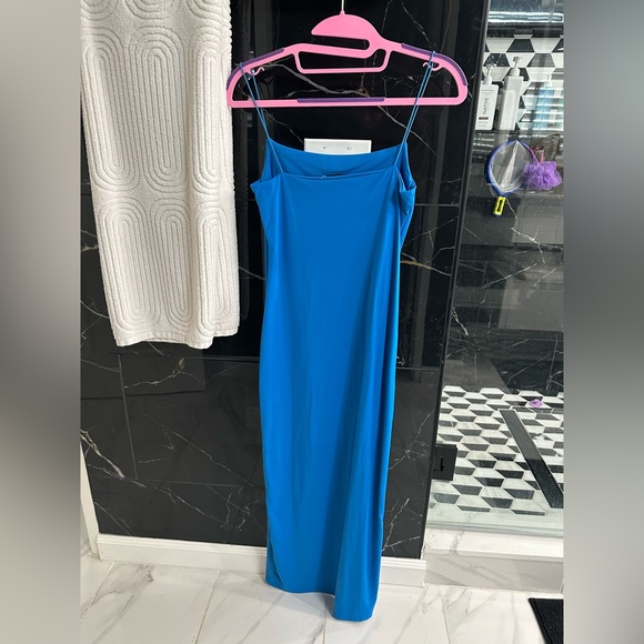 Long stretchy fitted dress ZARA - Picture 4 of 5